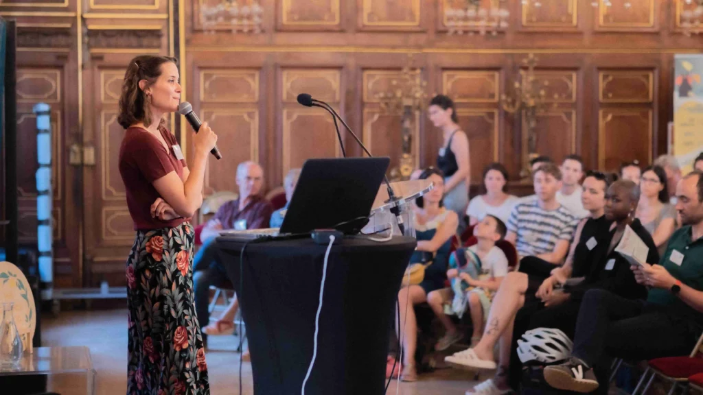 Clémentine Mossé, directrice et fondatrice de l'association Greener Good, lors du lancement de la 2ème édition du Guide pour Consommer Responsable à Lyon